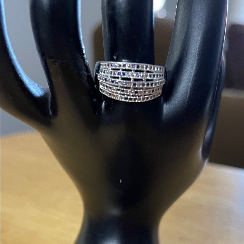 Elegant Silver Band Ring